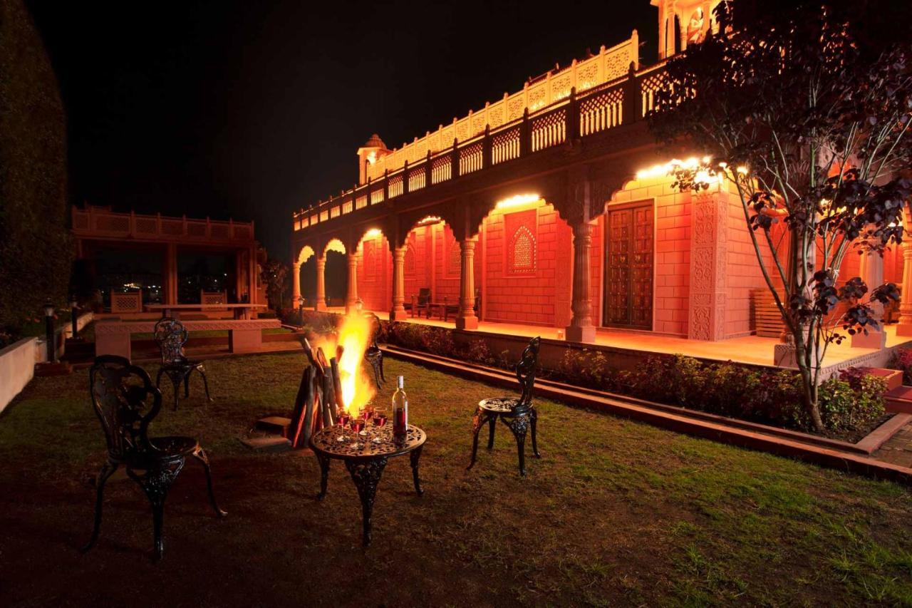 Stayvista At Pink Palace Rajasthani Decor Ooty Buitenkant foto