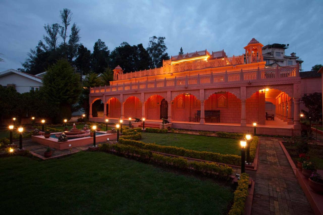 Stayvista At Pink Palace Rajasthani Decor Ooty Buitenkant foto